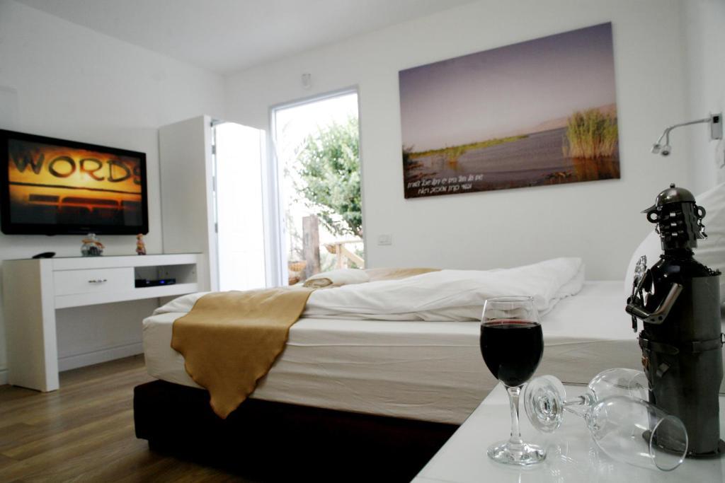 Kinneret Village Room photo